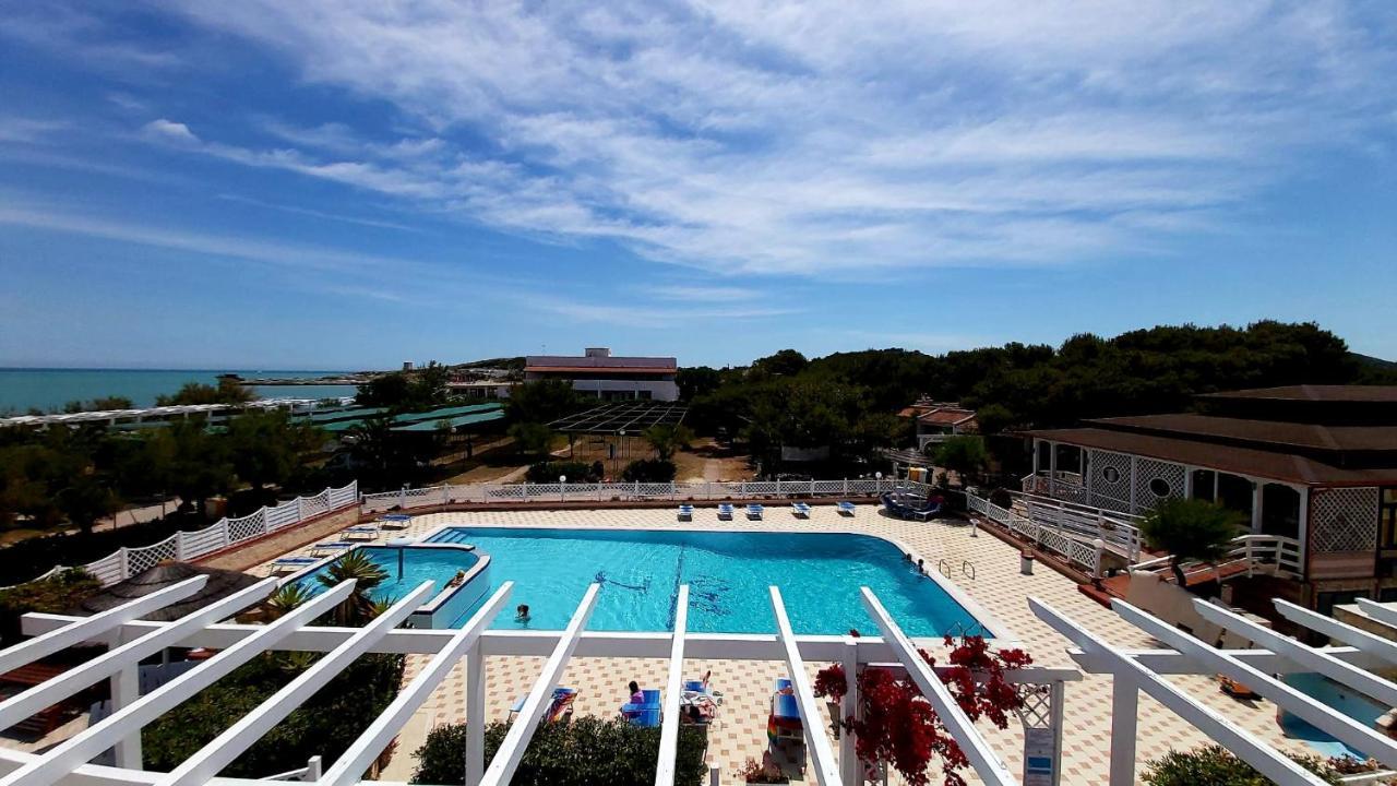 Villaggio Camping Oasi Vieste Eksteriør billede